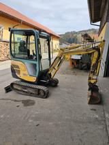 Yanmar SV18 Mini Bagger - Mini Bagger
