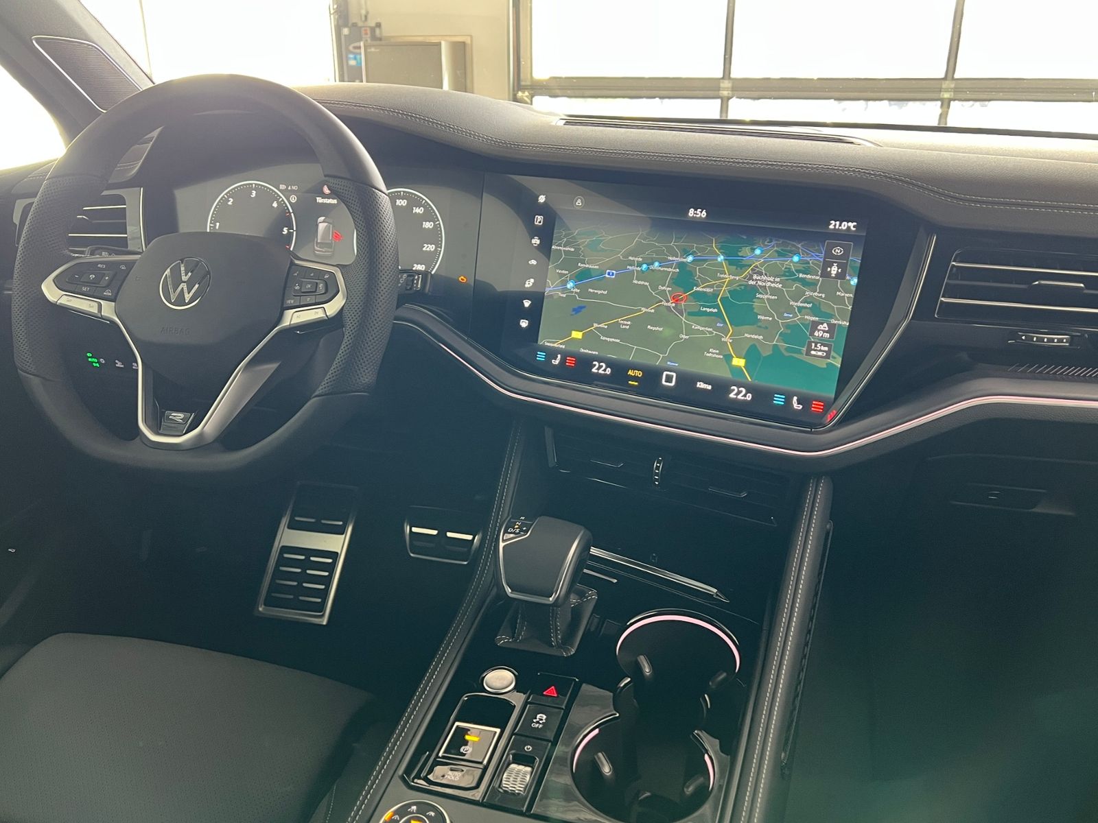 Fahrzeugabbildung Volkswagen Touareg R-Line 3.0 V6 TDI 4MOTION *Luftfederung,