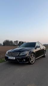 Mercedes-Benz C 63 AMG / Top Zustand / Checkheft gepflegt  - Mercedes-Benz C 63 AMG: Schwarz