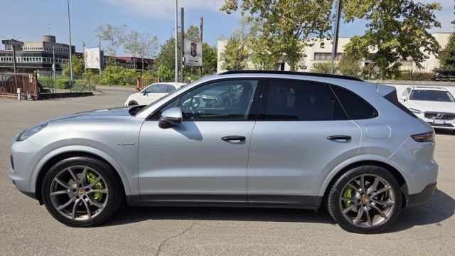Porsche PORSCHE Cayenne 3.0 V6 E-Hybrid PERMUTE IVA ESPO imagem 3