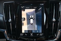 Fahrzeugabbildung Volvo V90 T8 TwinEngine AWD R-Design*PANO*B&W*LUFT*360