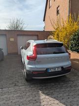 Volvo XC40 D3 AWD Momentum Geartronic Momentum - Volvo: Unfallwagen