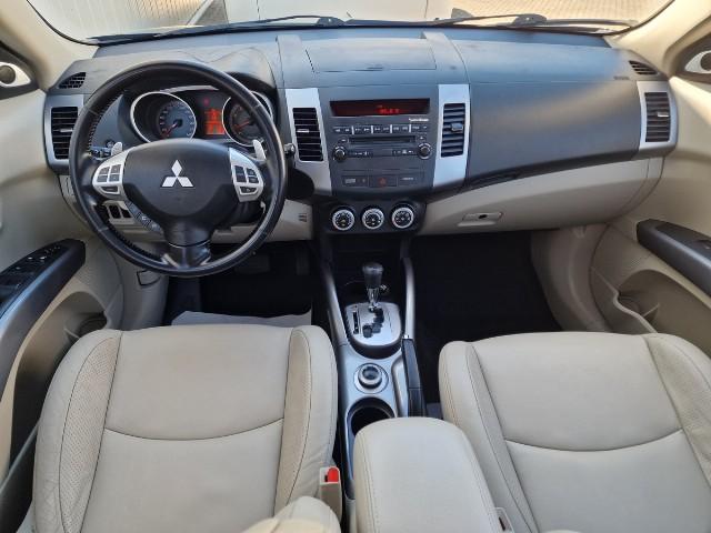 Mitsubishi Outlander  XL*4-WD*Automatik*Leder*Glasdach*2.Ha
