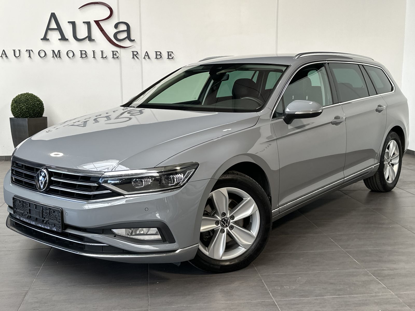 Fahrzeugabbildung Volkswagen Passat Variant 2.0 TDI DSG Elegance NAV+LED+AHK