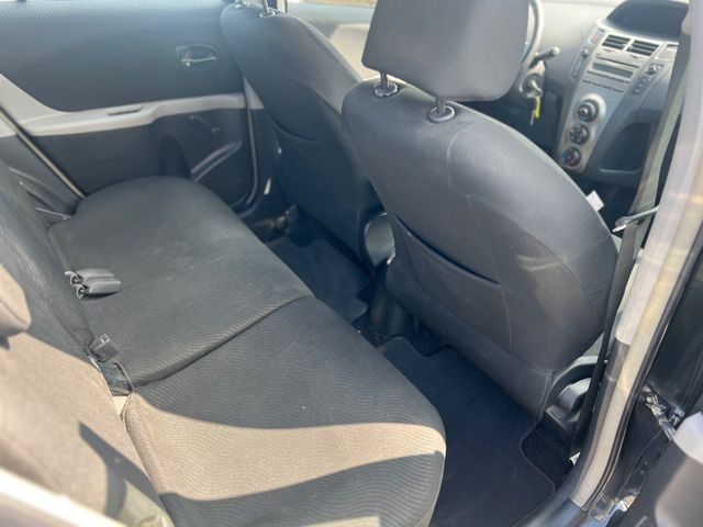 Daihatsu Charade  1,33 Dual-VVT-i Basis Export