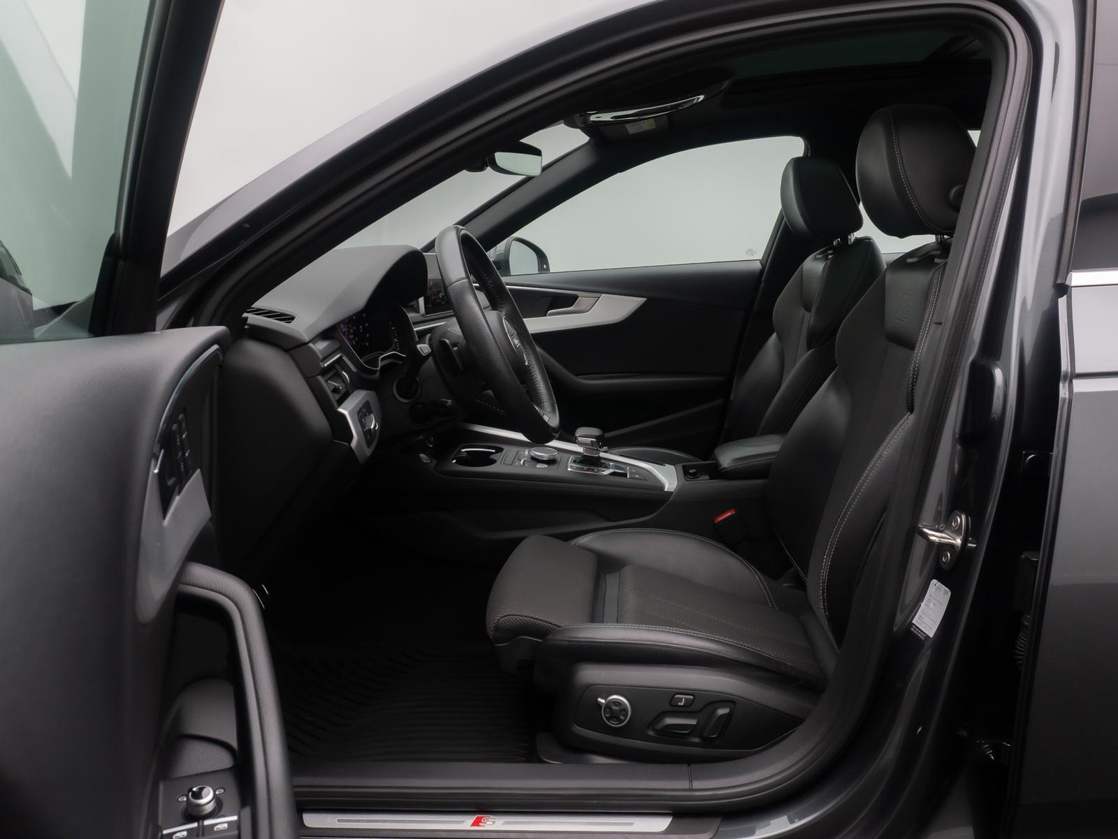 Audi A4 quattro SLine Kamera DAB Massage Panorama 18"