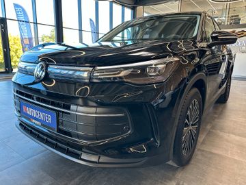 Volkswagen Tiguan *1-HAND*360°*LKHZ*ACC*LED*3-ZONEN*NAVI*