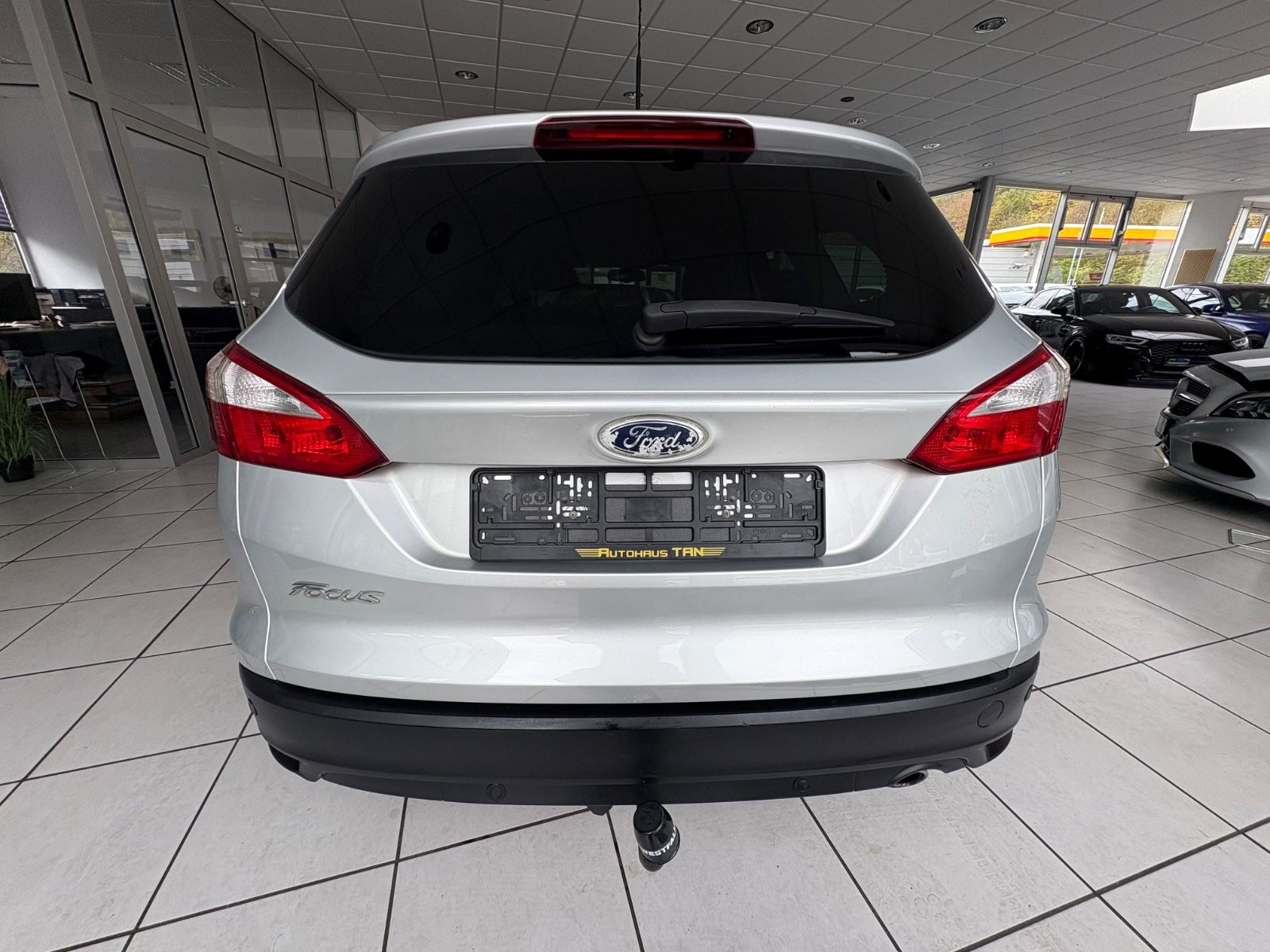 Fahrzeugabbildung Ford Focus Turnier Champions Edition AUTOMATIK