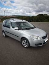 Skoda Roomster 1.6 16V Comfort Comfort - Skoda Roomster Comfort mit Benzin-Antrieb