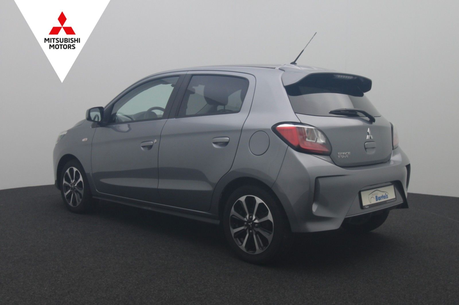 Fahrzeugabbildung Mitsubishi Space Star 1.2 Intro Edition+