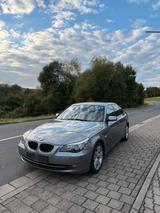 BMW E60 520d - BMW 520: D E60