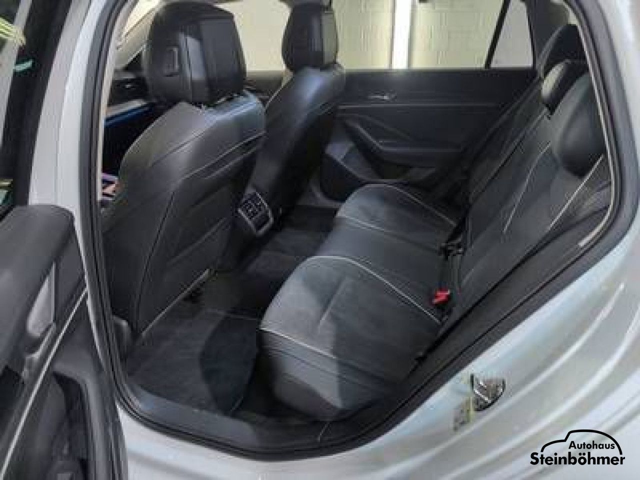 Volkswagen Passat - Bild 4