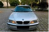 BMW 330xi Touring Automatik Xenon Navi Sit... - BMW 330: Xi
