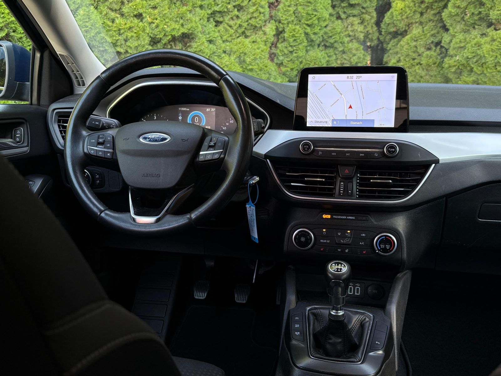 Fahrzeugabbildung Ford Focus 2.0 EB Cool & Connect LED+NAV+SHZ+KAM+CARP