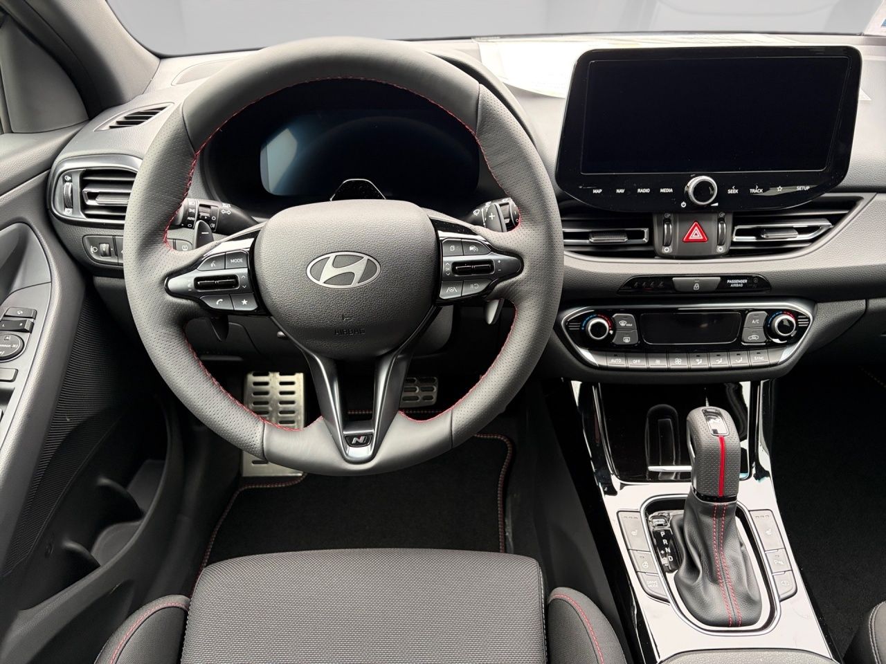 Fahrzeugabbildung Hyundai i30 N-LINE *SHZ*CARPLAY*NAVI*KLIMAA*LHZ*