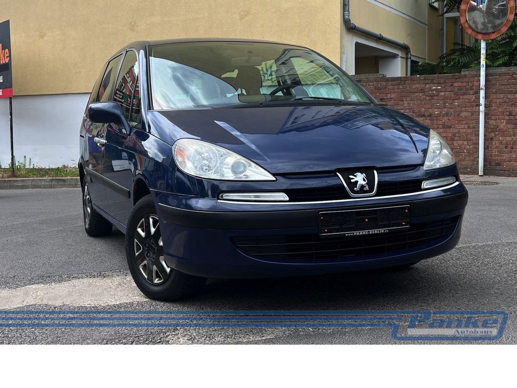 Peugeot 807