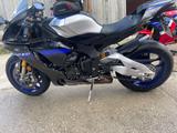 Yamaha R1 M - YAMAHA R1M
