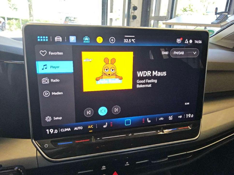 Volkswagen Golf VIII V 2.0d AT7 Life ACC/NAVI/VIRTU/HUD/AHK, миниатюра 9