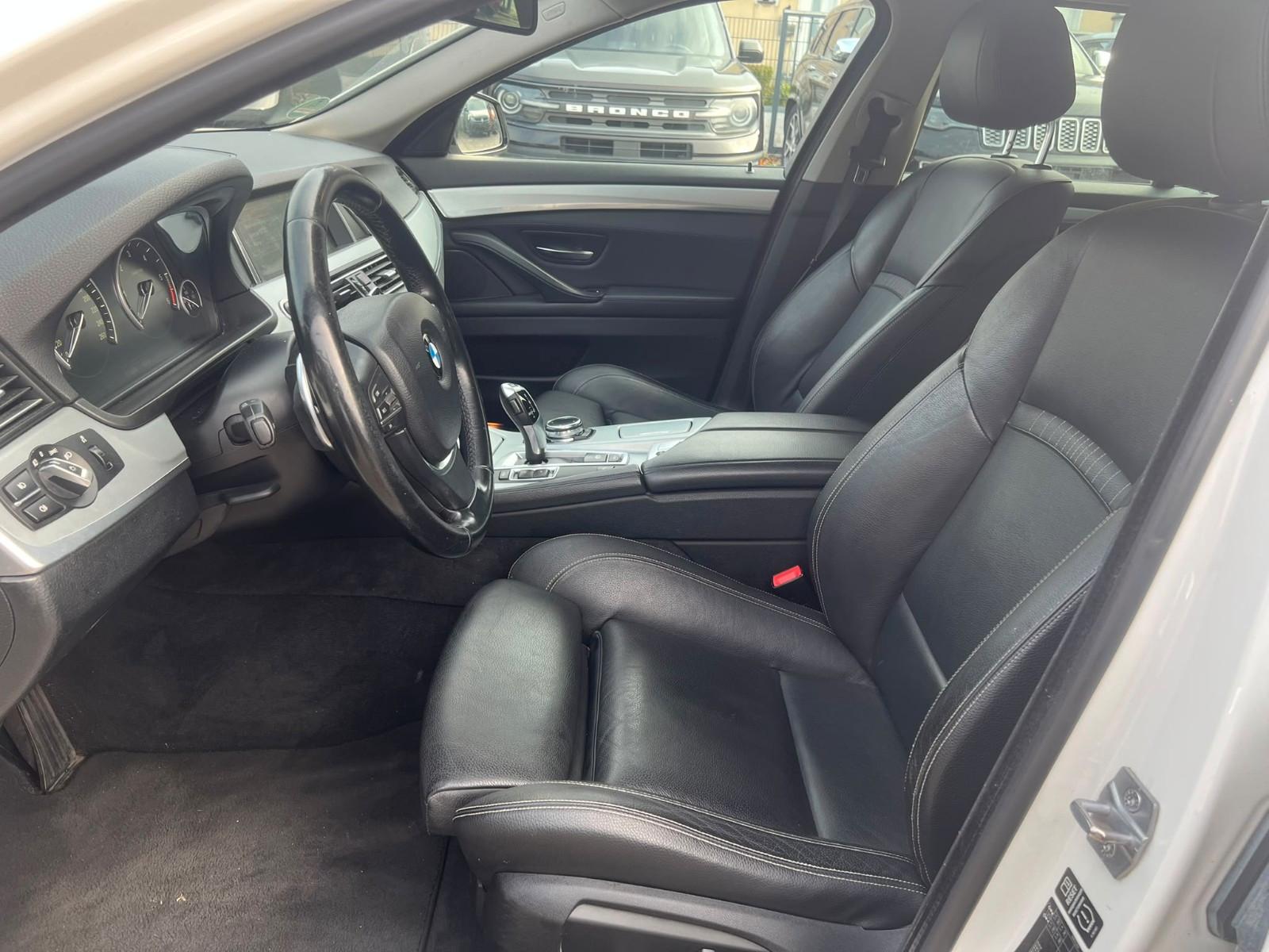 BMW 520 2013 — photo 9
