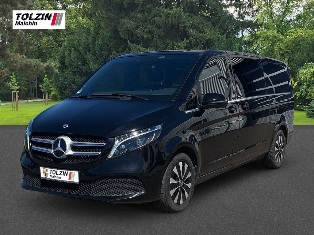 Mercedes-Benz V 220 — hlavná fotografia