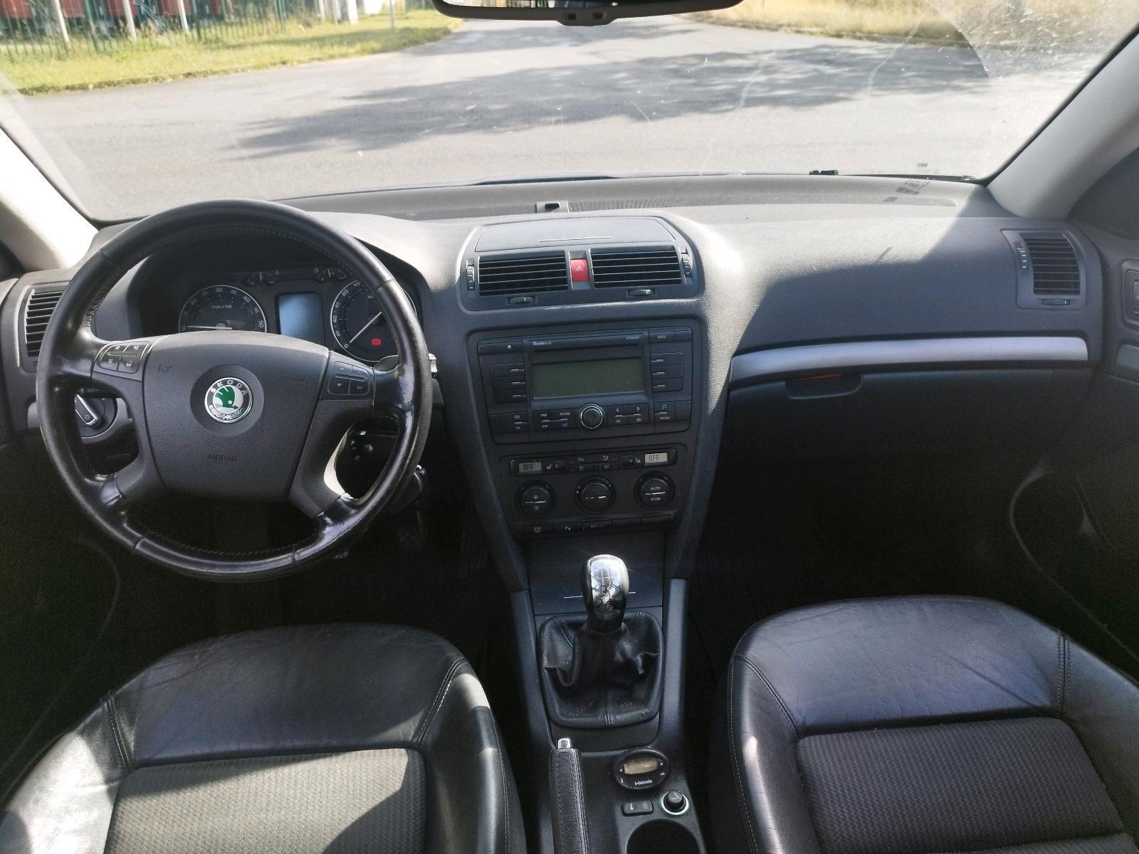Skoda Octavia 2005 — photo 13