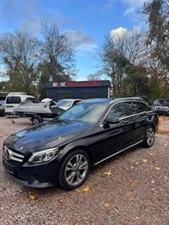 Mercedes-Benz C 300 T d 4Matic LEDER,PANO,LED