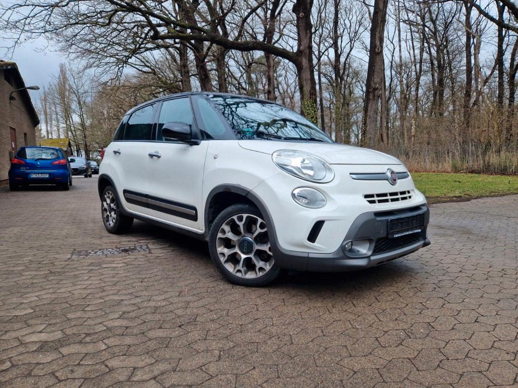 Fiat 500L Trekking Rock N Road Edition