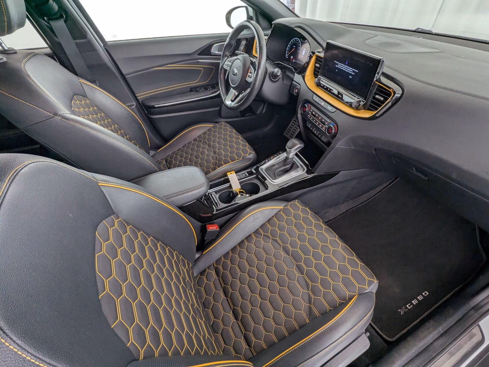 Kia Xceed 1.6 T-GDI Xdition LED+NAVI+SHZ+RFK+ACC+BC
