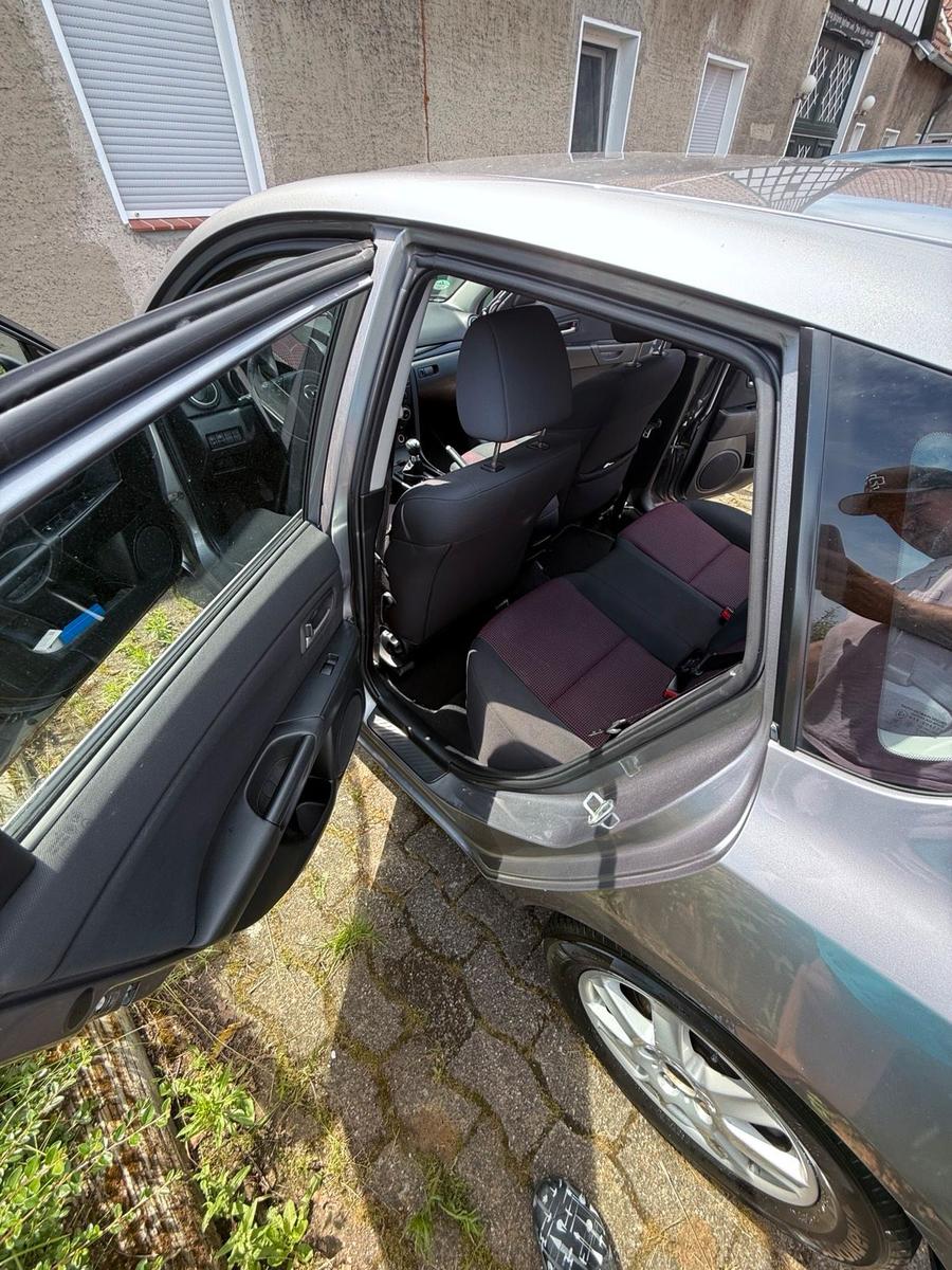 Mazda 2 2005 — photo 9