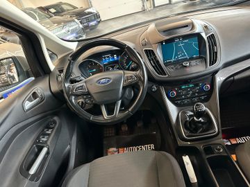 Ford Grand C-MAX Titanium *Pano*Navi*7Sitzer*