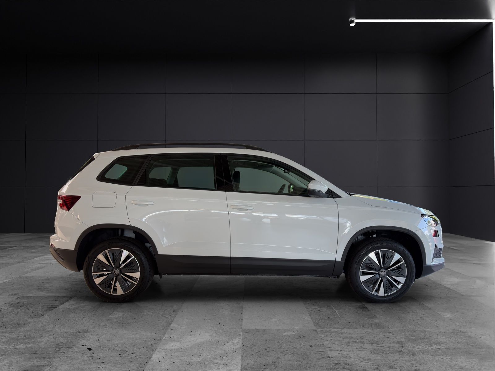 Fahrzeugabbildung SKODA Karoq 1.5 TSI Balance DSG MATRIX AHK ACC 3 J ASG