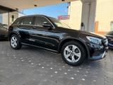Mercedes-Benz GLC 300 4Matic 9G LUXURY|PANO|360°|LED|34tkm|TOP - Mercedes-Benz GLC 300 in Ludwigshafen
