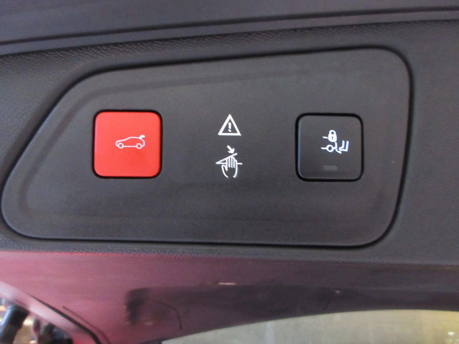 Fahrzeugabbildung Peugeot 3008 Allure 1.2T LED/NAVI/PDC/R´CAM/KEYLESS