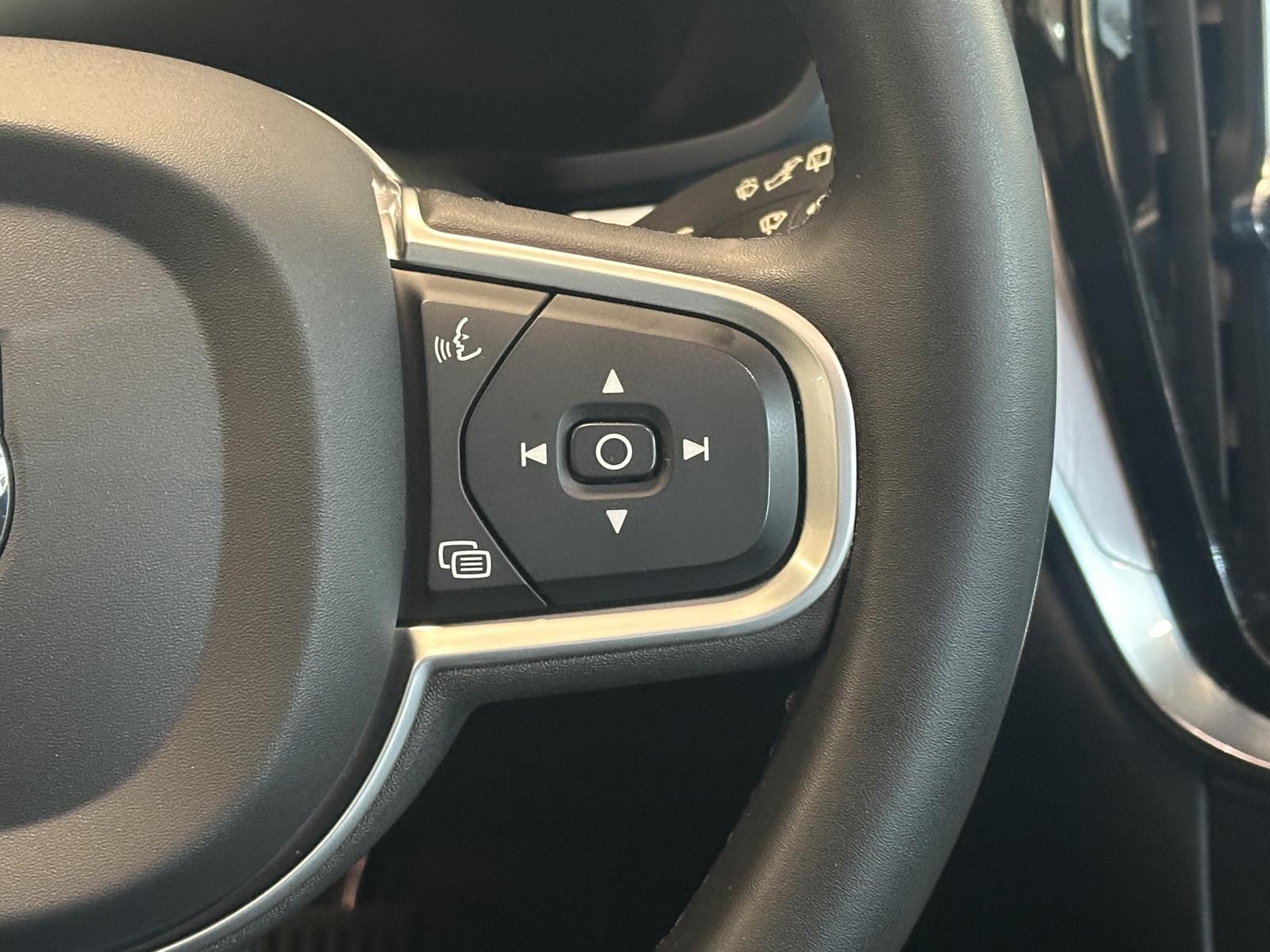 Volvo V60 AWD*PlugInACC*adapt.Licht*CAM*SHZ*1hand*Navi, миниатюра 18