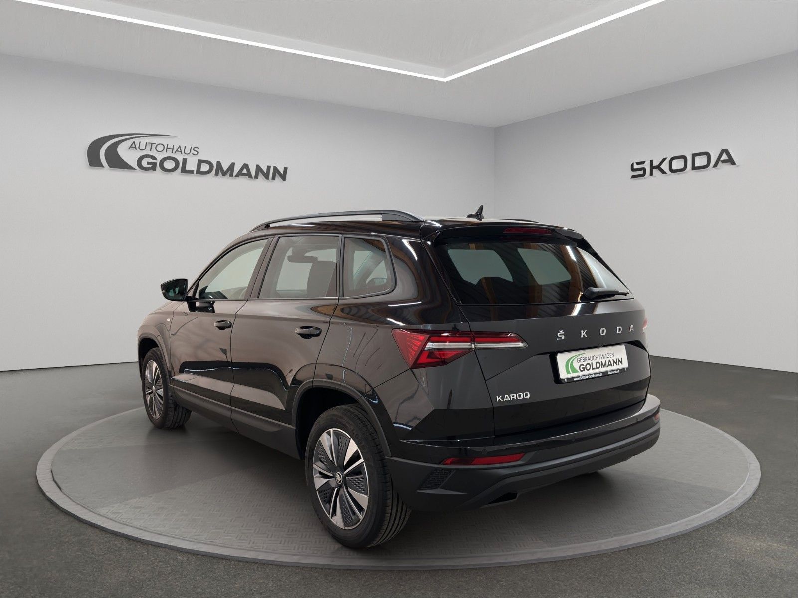 Fahrzeugabbildung SKODA Karoq Tour 1.5 TSI 110 kW PANORAMADACH