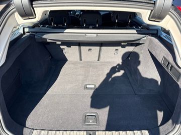 BMW 318i Touring