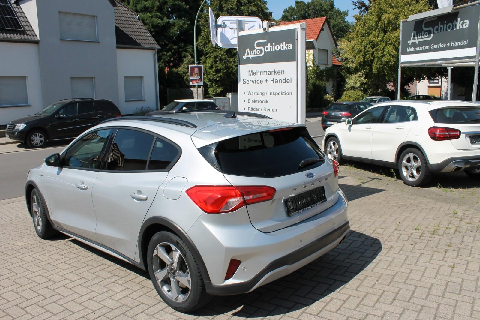 Ford Focus 1,0 EcoBoost  Active -Navi-PDC