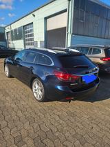 Mazda 6 2.2 SKYACTIV-D 175 i-ELOOP Sports-Line Spo... - blaue Mazda 6