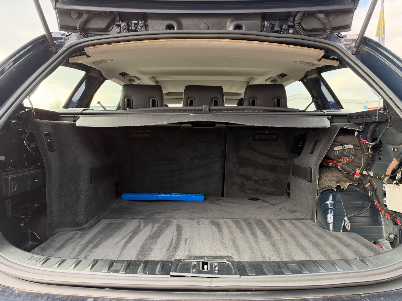 BMW 325 2007 — photo 16