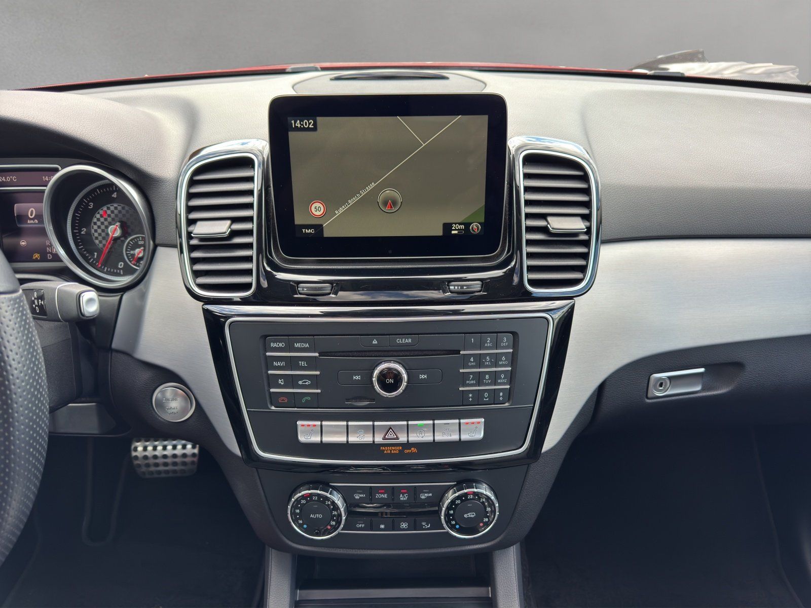 Fahrzeugabbildung Mercedes-Benz GLE 350 d 4M AMG 9-G/AHK/ACC/360°/PANO/LED/NAVI/