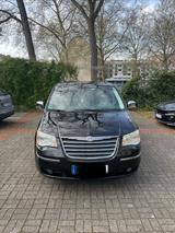 Chrysler Grand Voyager Limited 2.8 CRD Autom. 7 Sitze - Chrysler aus 2011