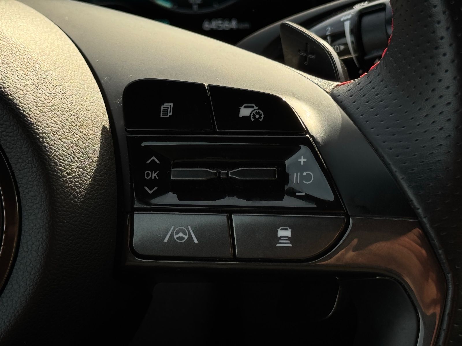 Fahrzeugabbildung Hyundai Tucson 1.6 T-GDI N-Line PHEV 4WD KRELL ACC CAM