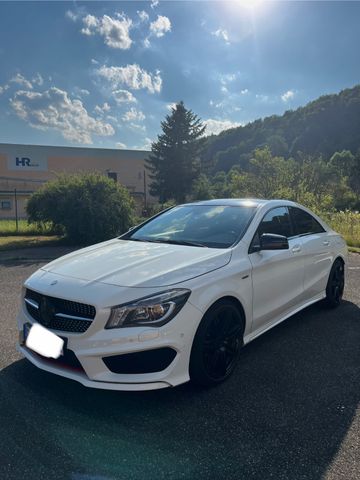 MERCEDES-BENZ CLA 250 DCT OrangeArt Edition OrangeArt Edition