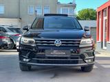 Volkswagen Tiguan Allspace Highline 4Motion*PANO*R-KAM*AHK - Volkswagen Tiguan Allspace in Essen