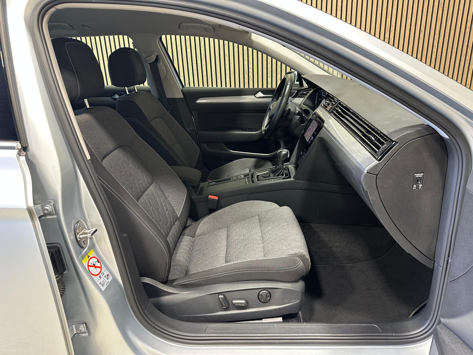 Volkswagen Passat 2.0 TDI Business AHZV Matrix HuD, миниатюра 11