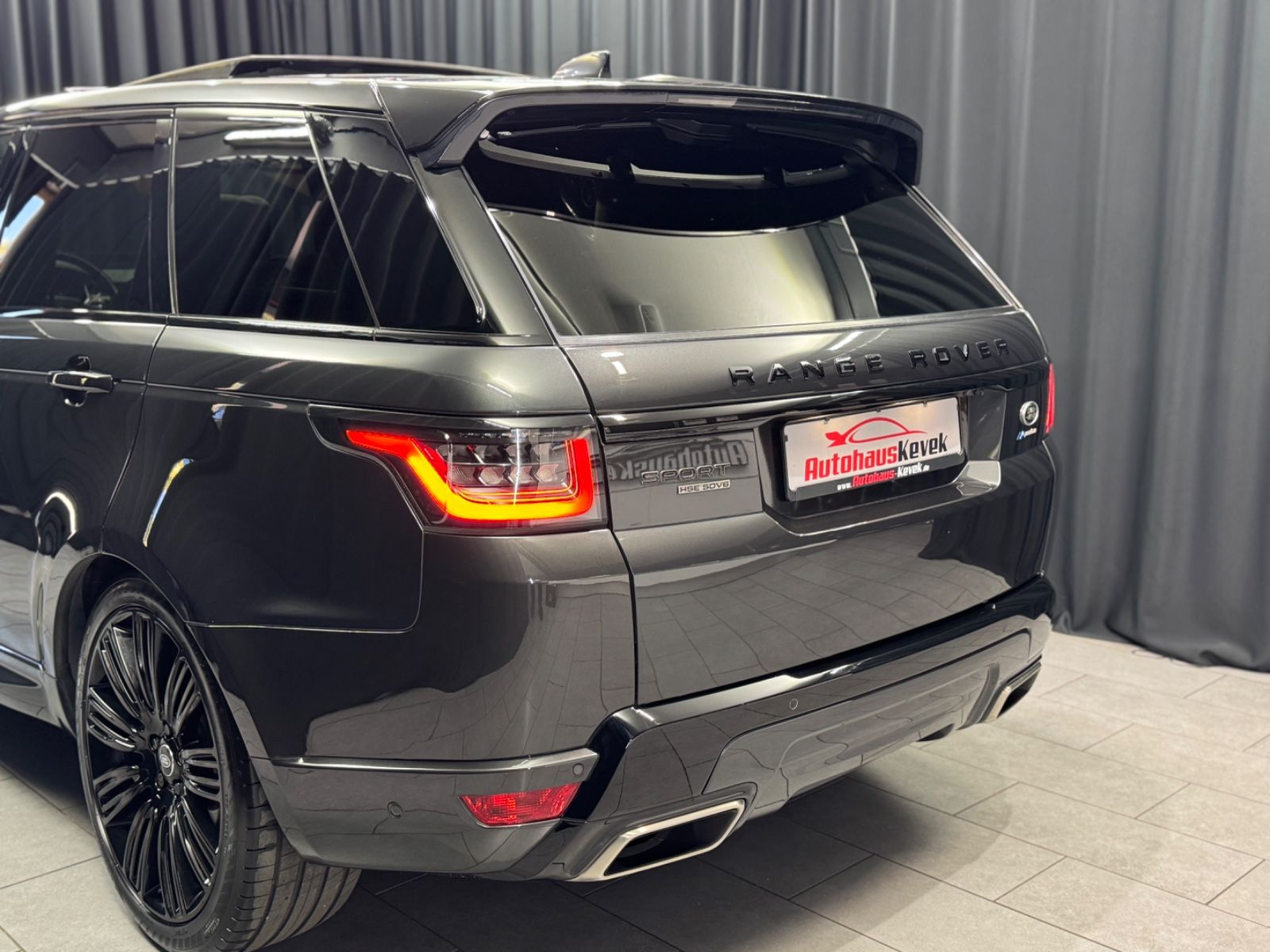 Fahrzeugabbildung Land Rover Range Rover Sport HSE Dynamic|MERIDIAN|360°|HuD