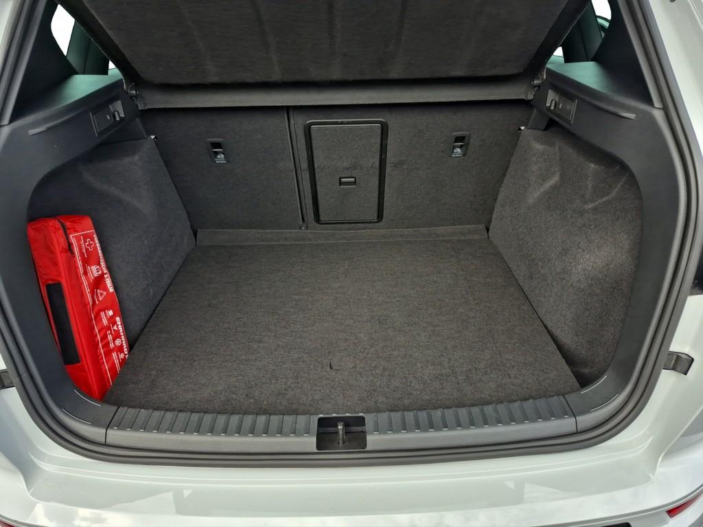 Cupra Ateca 2.0 TSI DSG 4Drive AHK*VIRTUAL*BEH.FRONT*N, миниатюра 7