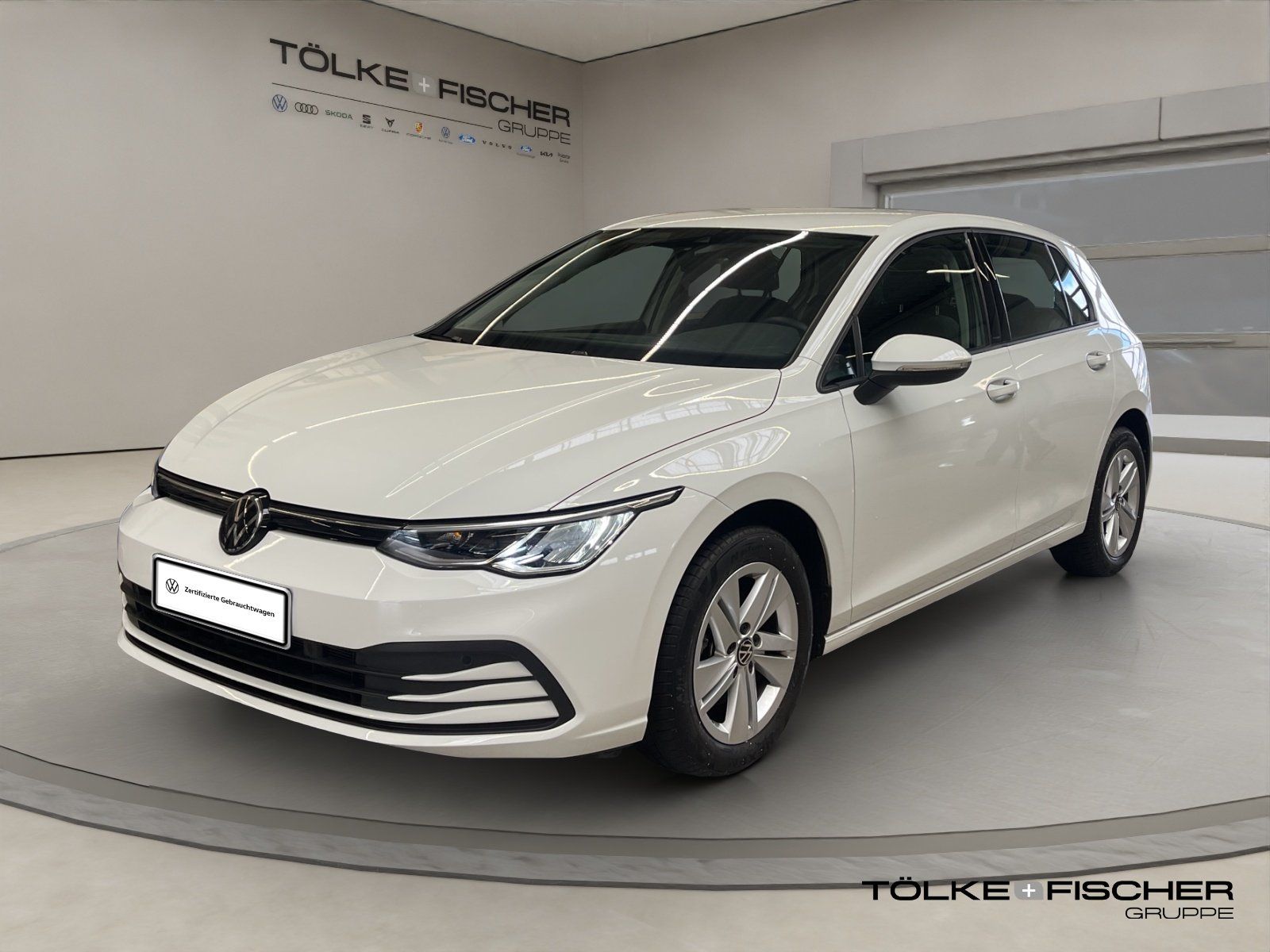Volkswagen Golf VIII 1.0 eTSI Life ACC AUT Kam. Navi LED LM foto 2