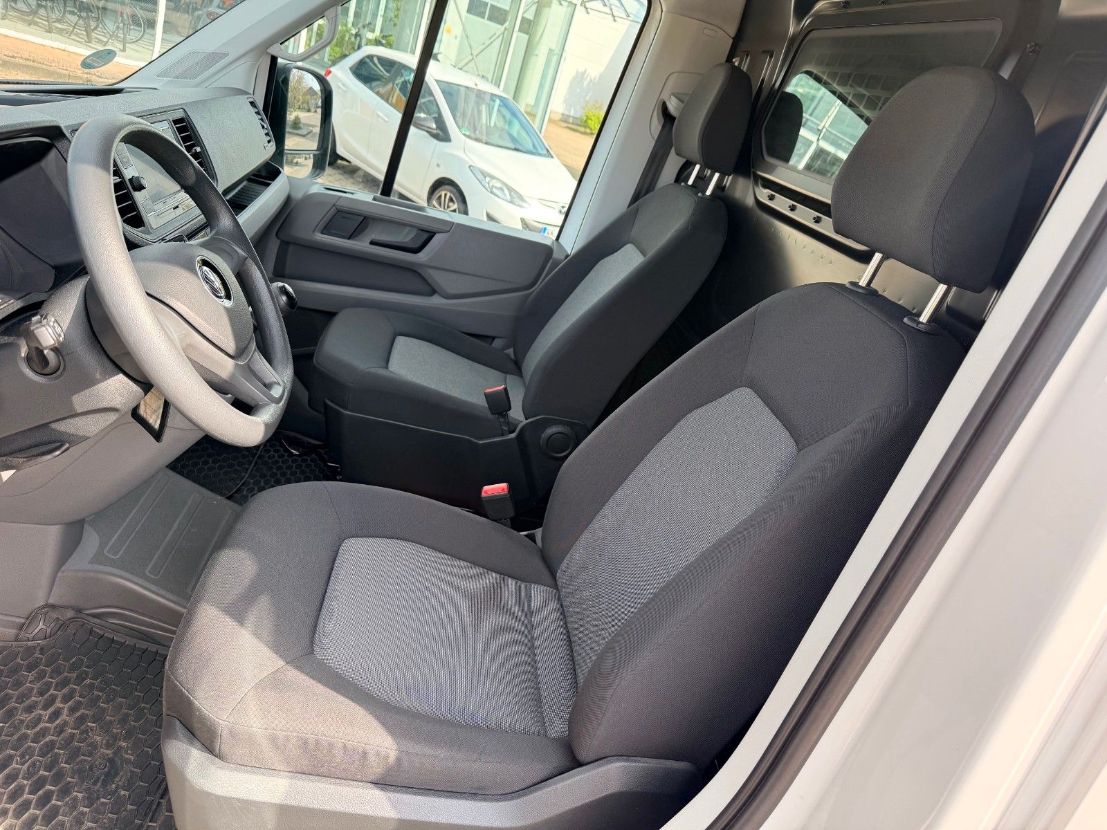 Volkswagen Crafter - Bild 12