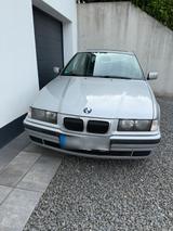 BMW E36 Compact 316i - BMW 316 aus 1998: 316i
